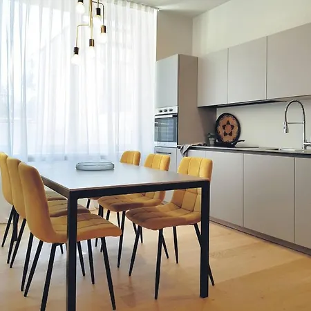 Ar Boutique Apartman *